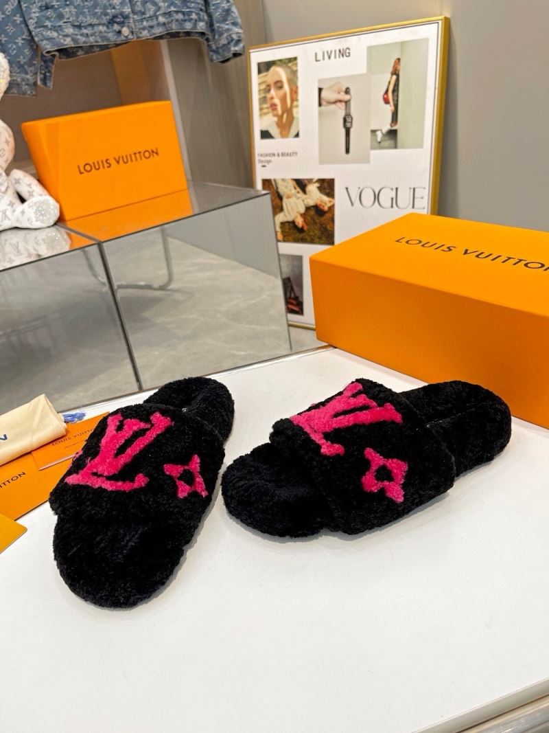 Louis Vuitton Slippers